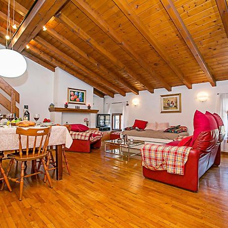 Residenza Rocca Del Lago 2 - Happy Rentals Riva del Garda Bagian luar foto